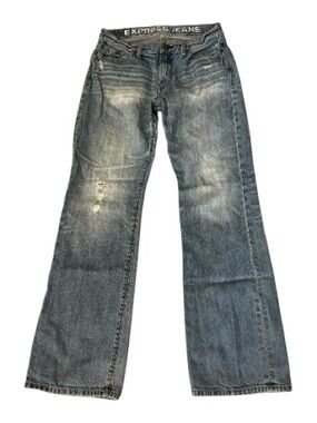 👖EXPRESS: Men’s size 32x32 boot leg denim jeans w/small rips, preowned.